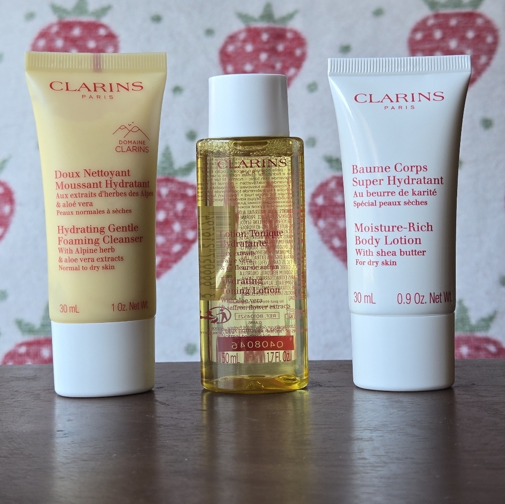 Clarins Skincare Essentials Bundle